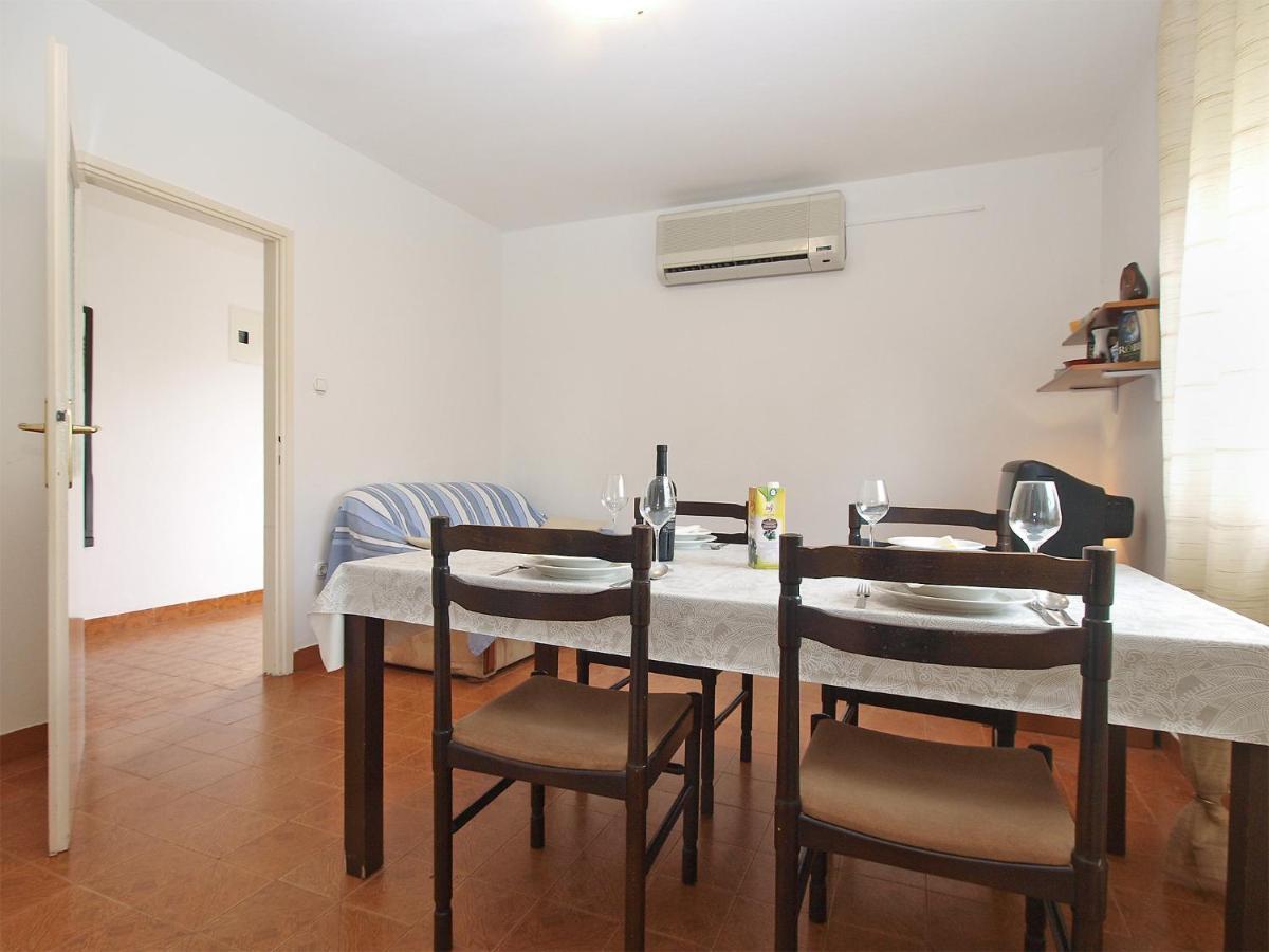 Apartment Slavica 2010 普拉 外观 照片