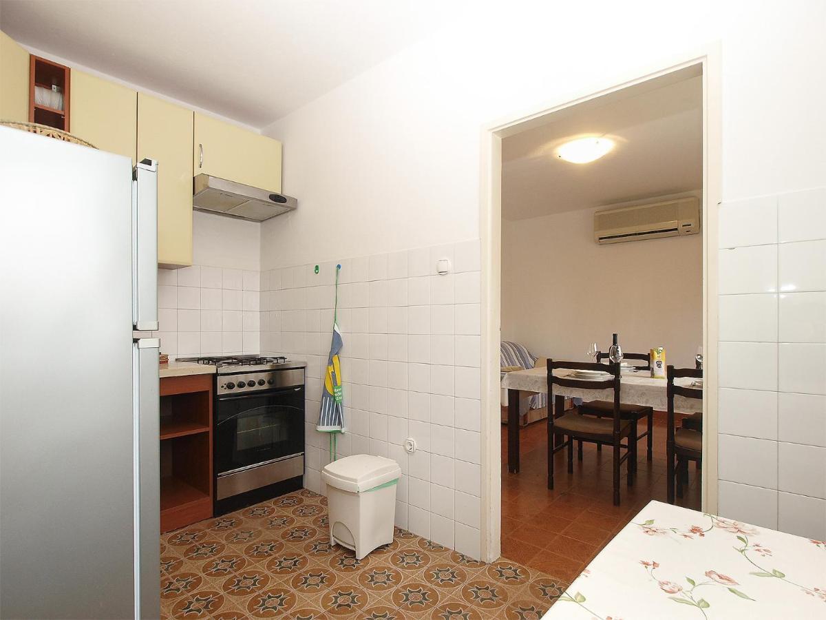 Apartment Slavica 2010 普拉 外观 照片
